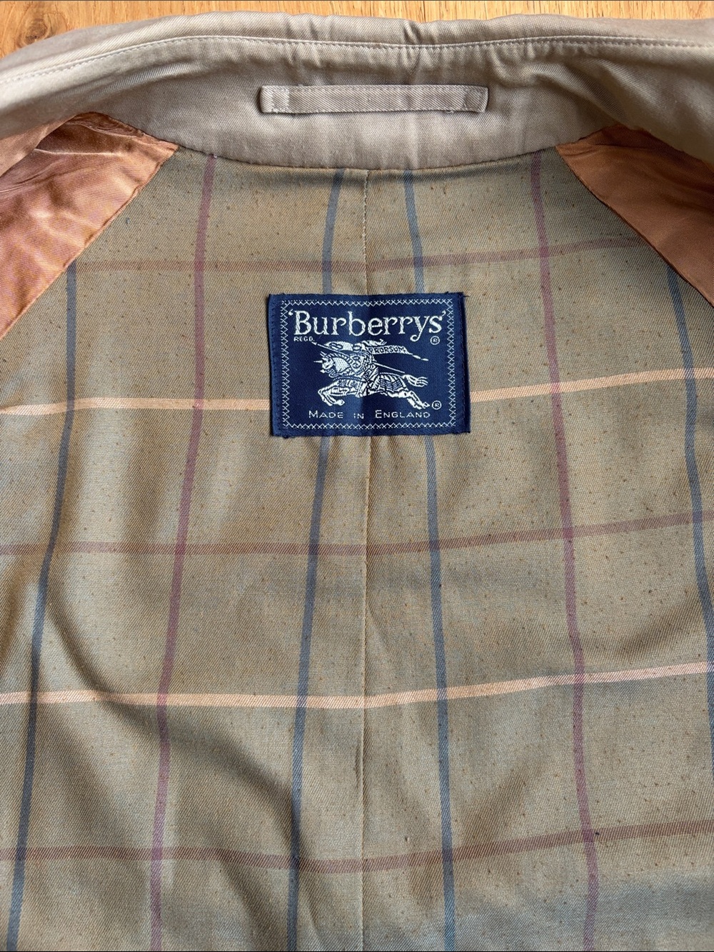 Vintage 80s Authentic Burberry Beige Double-Breasted … - Gem